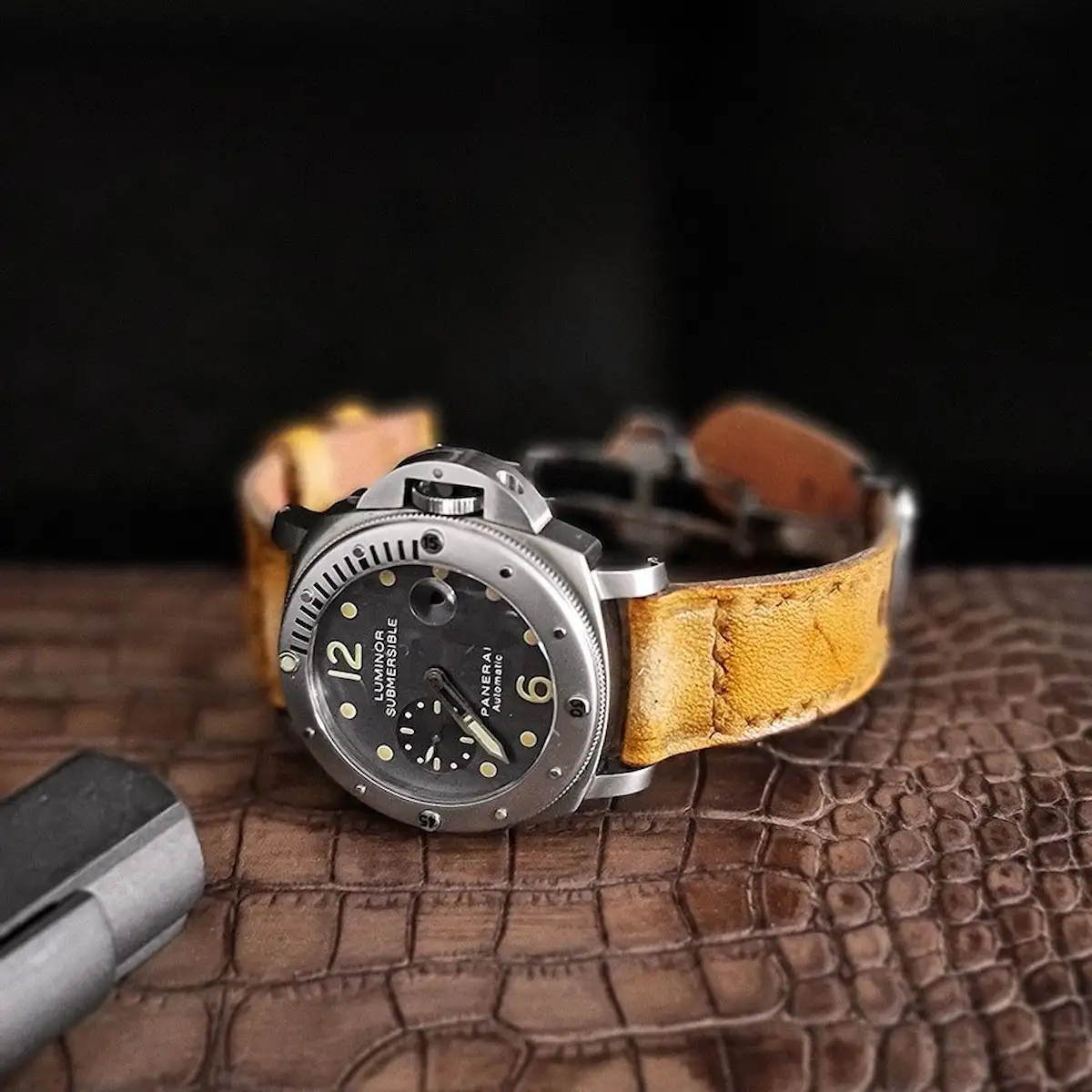Caitlin-1-strap-on-Panerai-Luminor-Submersible-PAM000106-made-by-Gunny-Straps