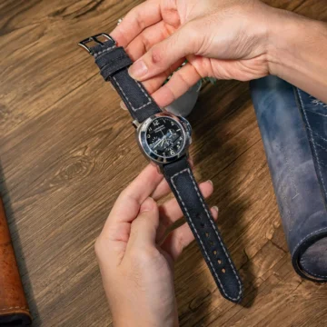 Canvas-noir-strap-on-panerai-luminor-PAM00072-made-by-Gunny-Straps
