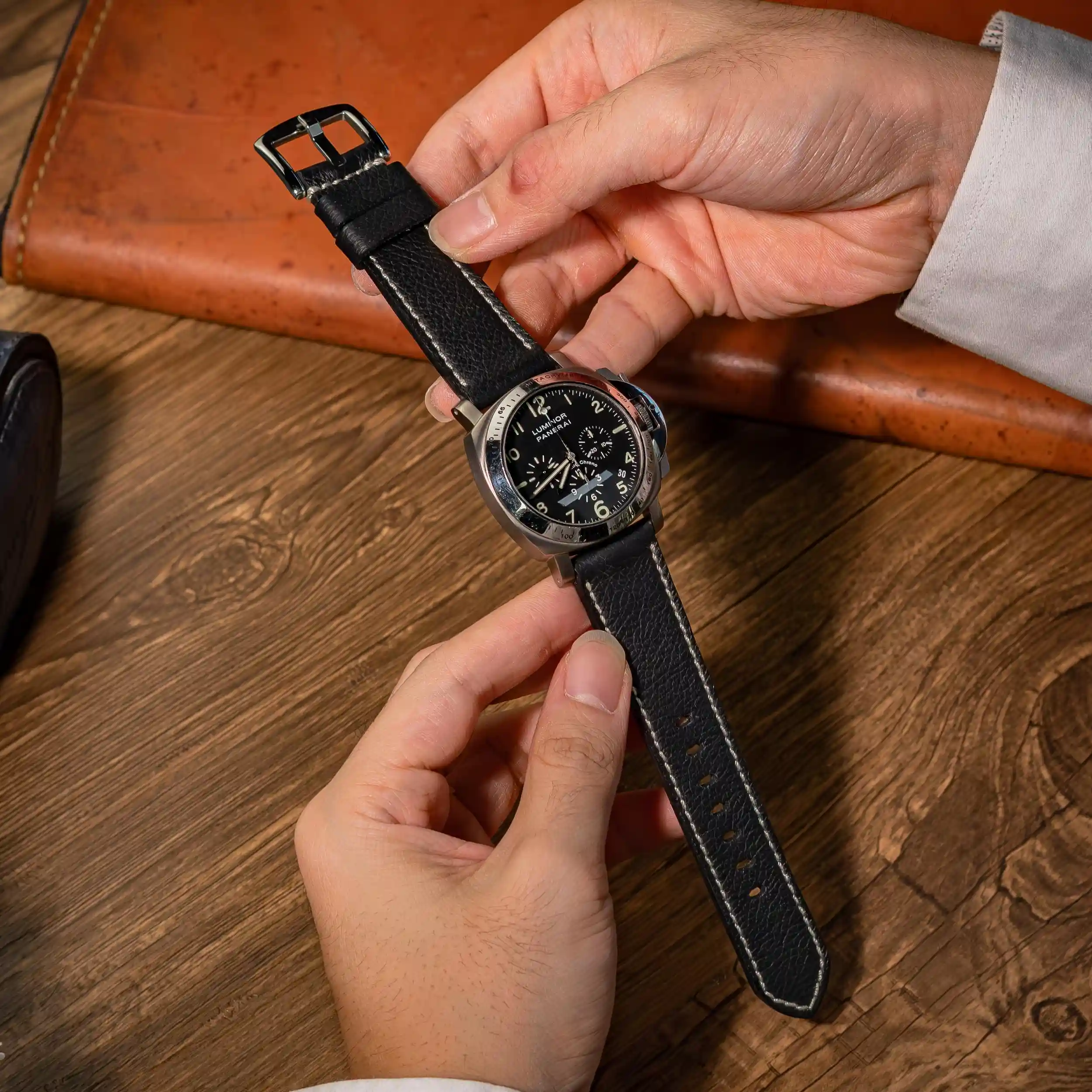Pebble-black-strap-on-Panerai-luminor-PAM00072-made-by-Gunny-Straps