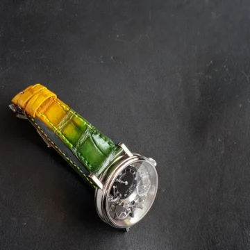 Two-tone-yellow-green-crocodile-watch-strap-on-Breguet-Tradition-made-by-Gunny-Straps