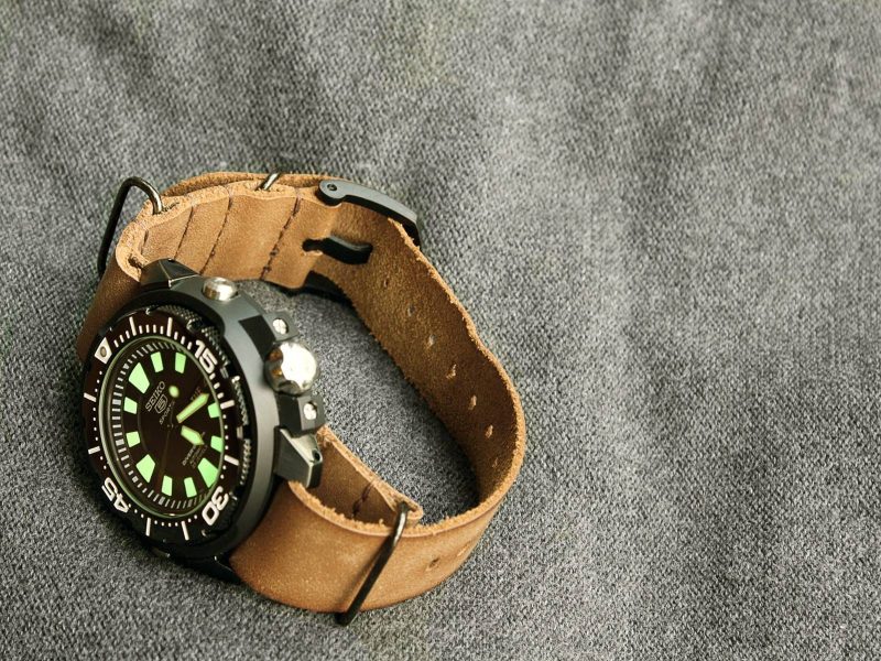 Tan Single Pass Strap by Gunny Straps