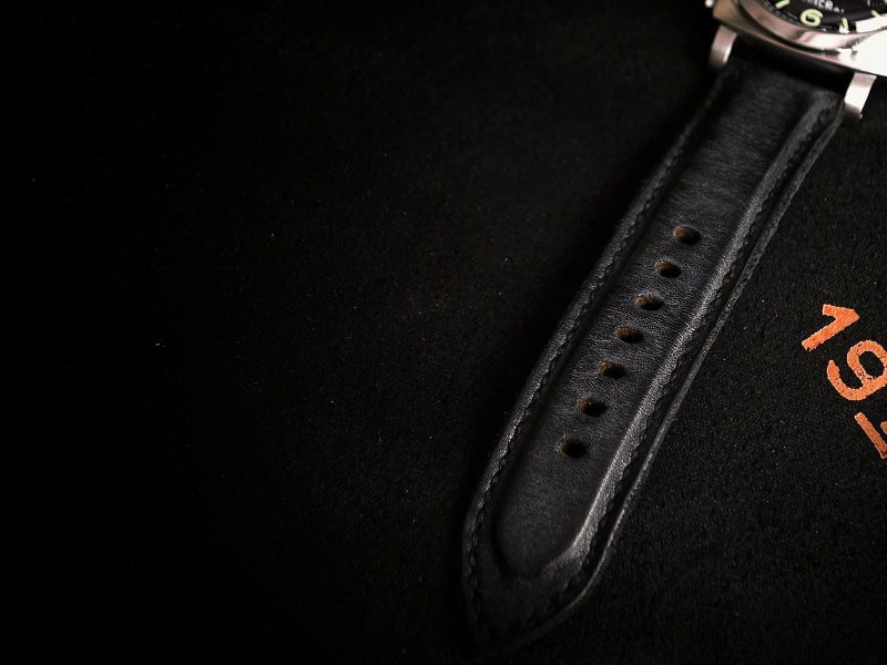 Black Muscular Strap for Panerai Luminor Rattrapante by Gunny Straps