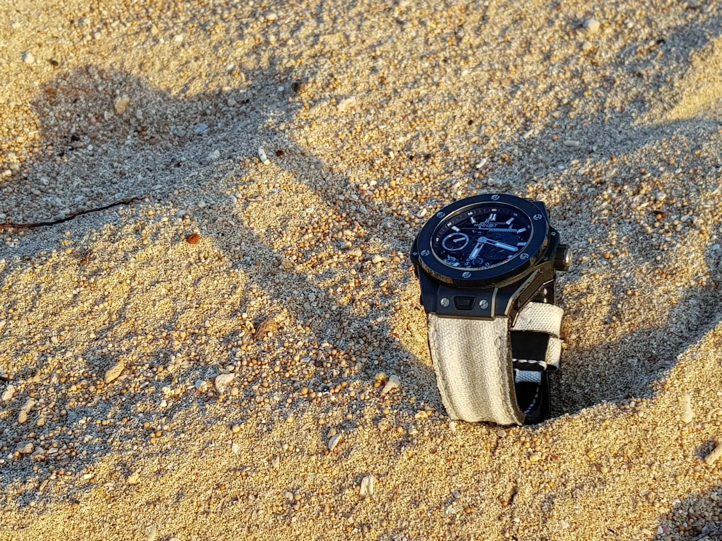 Double Muscular Vintage White Canvas Strap on Hublot by Gunny Straps