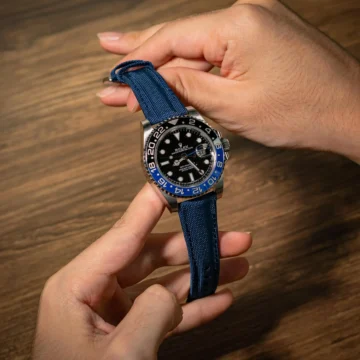 kevlar-batman-strap-on-rolex-gmt-master-II-batman-made-by-Gunny-Straps