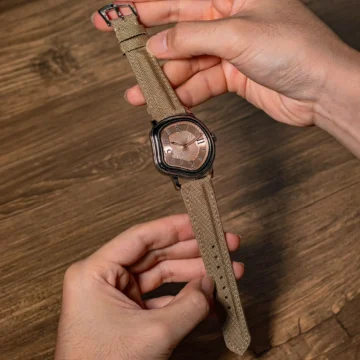 Sand-Kevlar-Strap-on-Grandeur-Strange-made-by-Gunny-Straps
