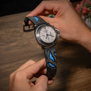 godzilla-blue-leather-strap-on-Panerai-Luminor-Chrono-Daylight-made-by-Gunny-Straps