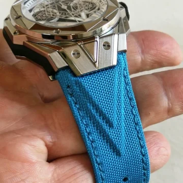 Cyan Kevlar with Extreme Padding on Hublot (2)