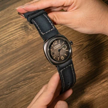 Canvas-noir-strap-on-Panerai-Radiomir-Otto-Giorni-made-by-Gunny-Straps