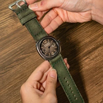 Canvas-verte-strap-on-Panerai-Radiomir-Otto-Giorni-made-by-Gunny-Straps