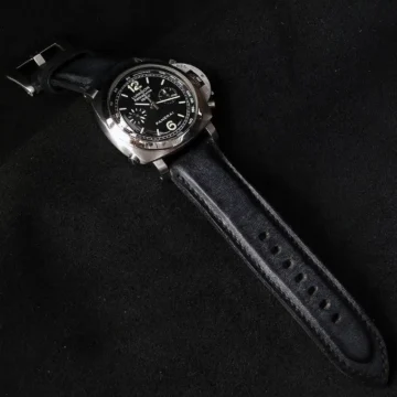 black-muscular-strap-on-Panerai-Luminor-Rattrapante-PAM213-made-by-Gunny-Straps