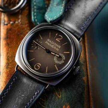 silver-patina-scritto-strap-on-panerai-radiomir