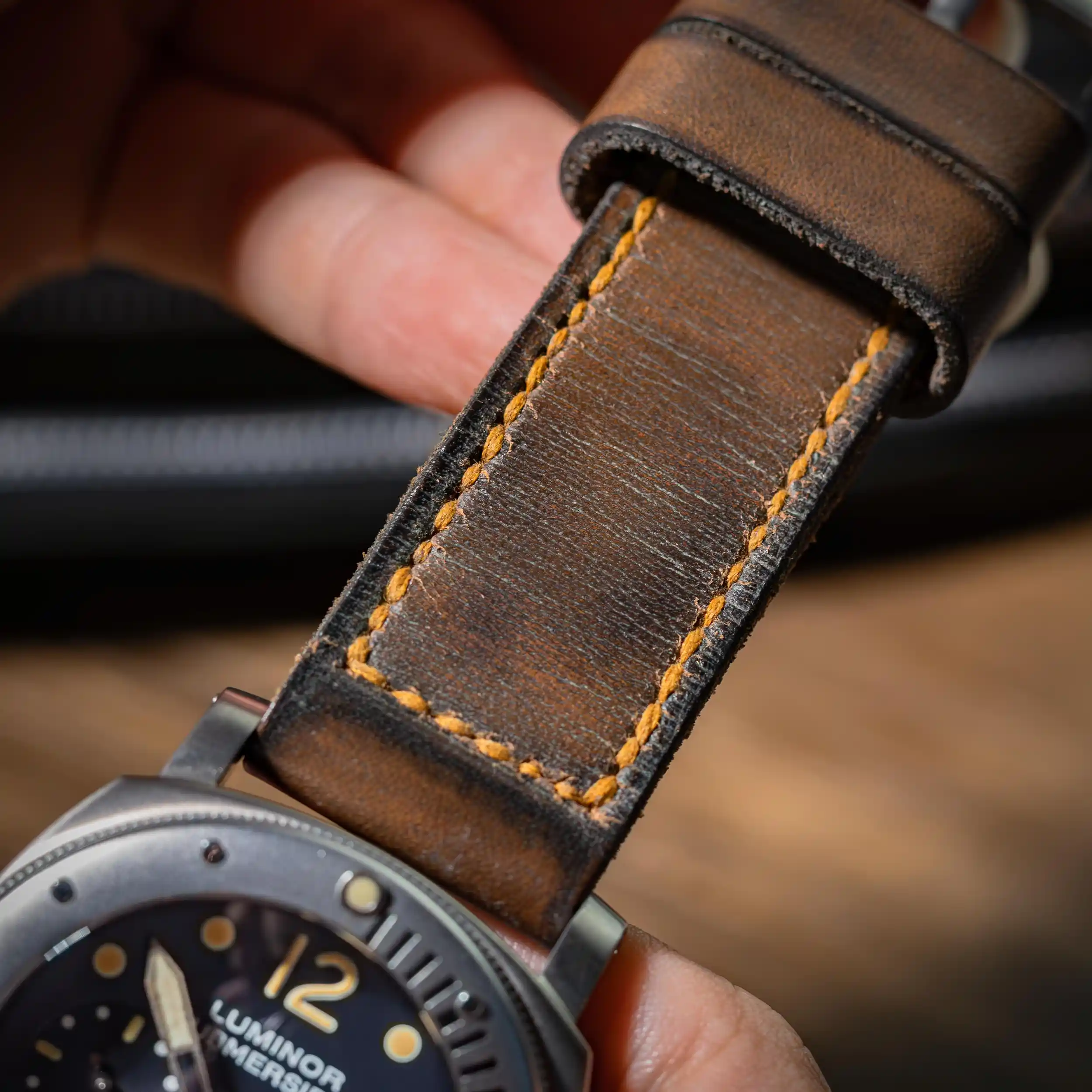 Mission-impossible-3-strap-on-Panerai-Luminor-Submersible-PAM00106-made-by-Gunny-Straps
