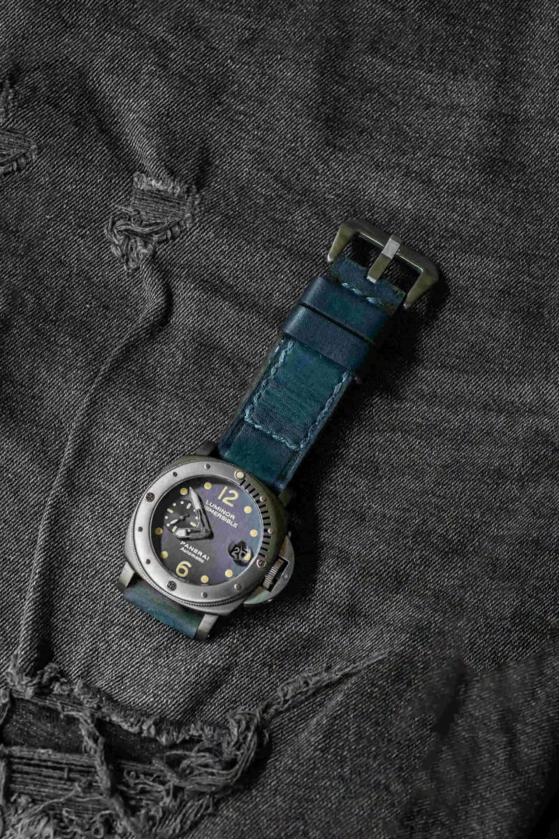 Caitlin 6 Strap on Panerai PAM 106 by Gunny Straps