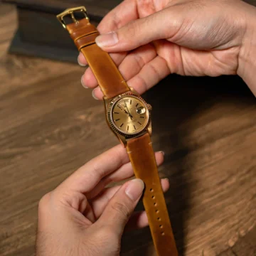 Gurney-7-Strap-on-Rolex-Day-Date-Gold-made-by-Gunny-Straps