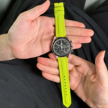 Kevlar-Lime-on-Omega-Speedmaster-made-by-Gunny-Straps