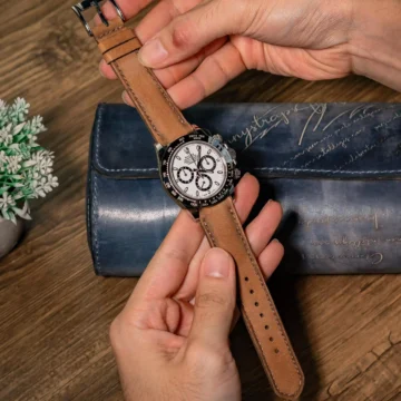 Little-Caitlin-3-Strap-on-Rolex-Daytona-Ceramic-Panda-made-by-Gunny-Straps