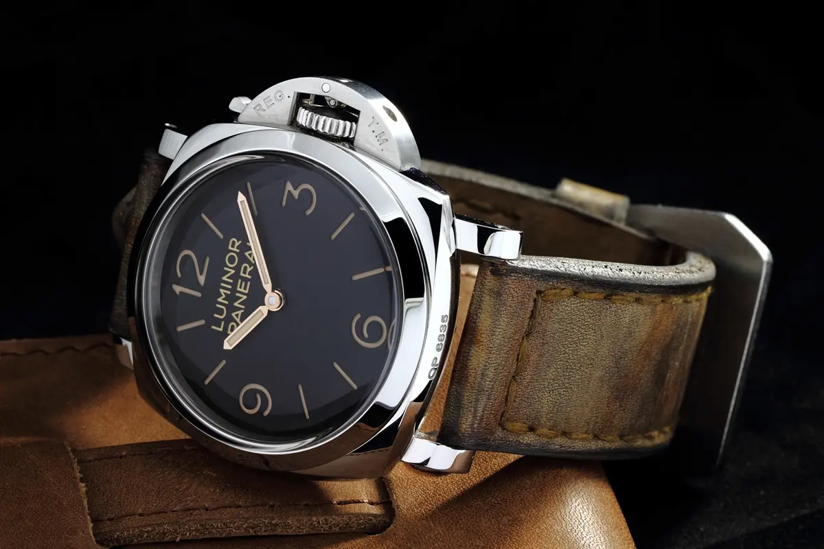 Mission Impossible 1 Strap on Panerai Luminor 1950 PAM00372 watch - made by Gunny Straps