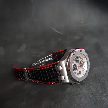 Black Lizard Strap on Audemars Piguet ROO watch
