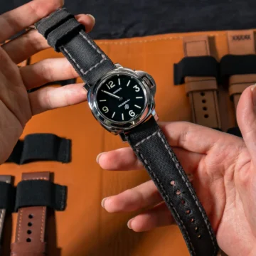 Canvas Noir Strap on Panerai Luminor PAM1000