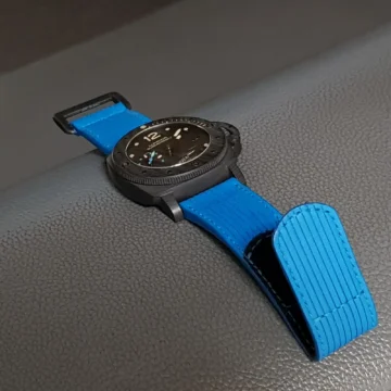 Flight Eagle Blue on Panerai Luminor Submersible Carbotech PAM1616