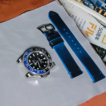 Gurney-5-strap-with-Rolex-GMT-Master-II-Batman