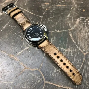 Caitlin-10-strap-on-Panerai-Luminor-Base-Logo-PAM1000-made-by-Gunny-Straps