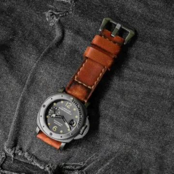 Caitlin-9-Strap-on-Panerai-PAM-106-made-by-Gunny-Straps