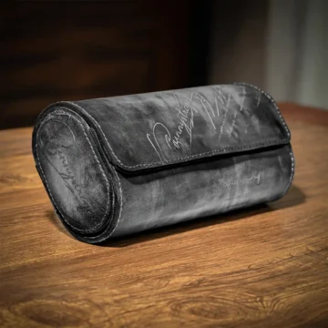 Grey-patina-scritto-watch-roll-side-angle-made-by-Gunny