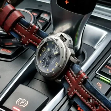 King-Cross-1-Strap-on-Panerai-Luminor-Submersible-PAM106-made-by-Gunny-Straps