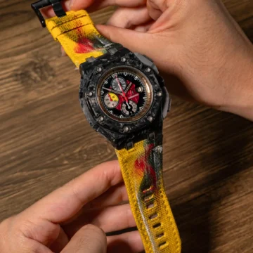 Abstract-Painting-Canvas-Strap-on-Audemars-Piguet-ROO-Grand-Prix-made-by-Gunny-Straps