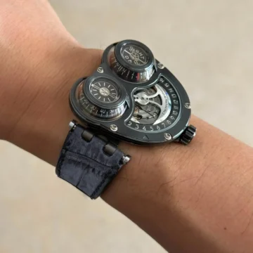 Grey-nubuck-crocodile-strap-on-MB&F-HM3-MegaWind