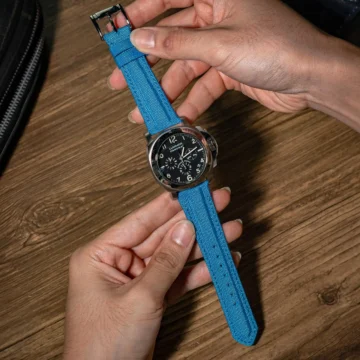 cyan-kevlar-strap-on-Panerai-Luminor-PAM00072-made-by-Gunny-Straps