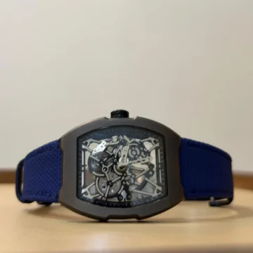 dark-blue-sailcloth-rubber-strap-on-ebso-watch-made-by-Gunny-Straps