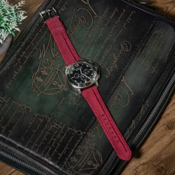 magenta-kevlar-strap-on-Panerai-Luminor-PAM00072-made-by-Gunny-Straps