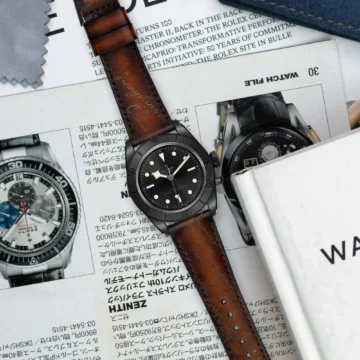 Dark-Brown-patina-scritto-strap-on-Tudor-black-bay-ceramic-made-by-Gunny-Straps