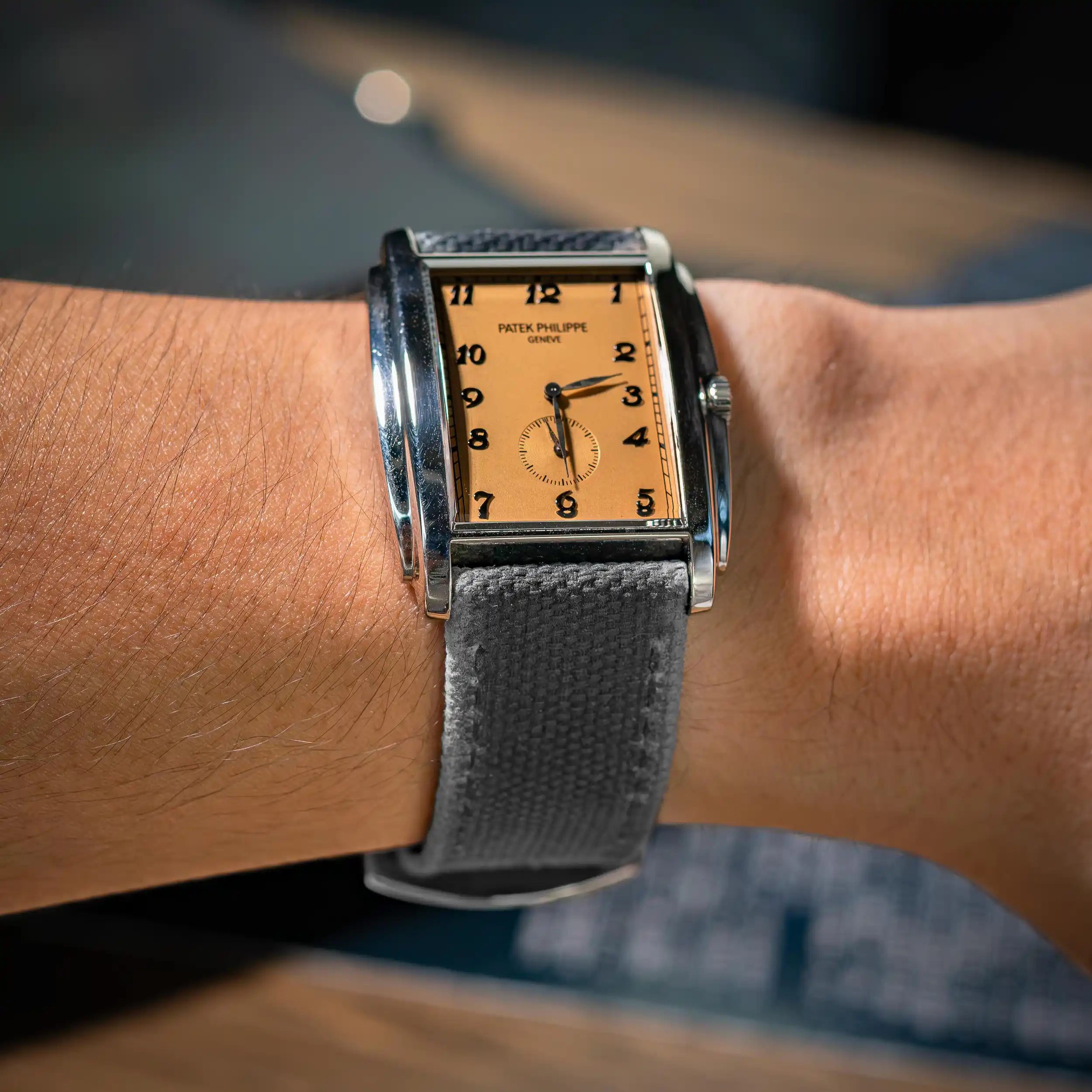 two-tone-canvas-dark-grey-light-grey-strap-on-patek-philippe-gondolo-made-by-Gunny-Straps